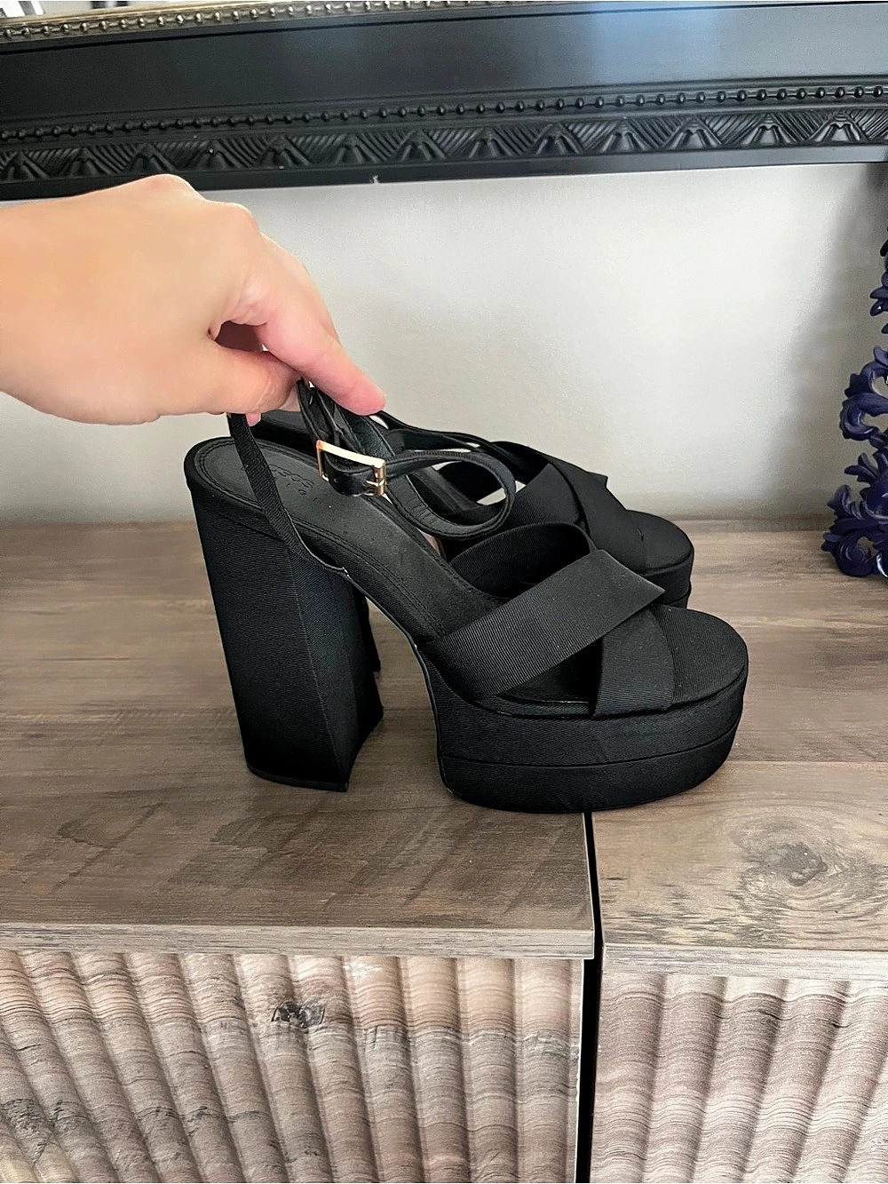 Lulus Vivien Black Satin Ankle Strap Platform Heels never worn